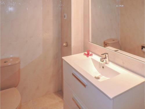 Three-bedroom Holiday Home In L`hospit. De L`infant