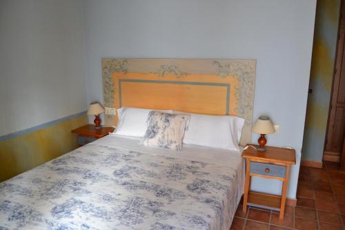 Toribio** Hostal & Restaurante