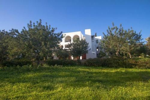 Ibiza Town Villa Sleeps 9 Pool Air Con Wifi