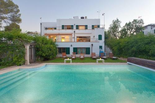 Villa Ses Gerres Beach House