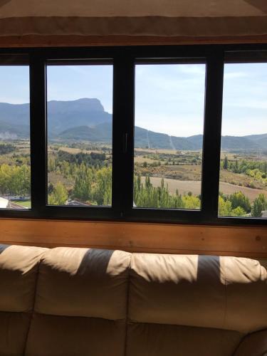 Apartamento �tico Balcon De Jaca II