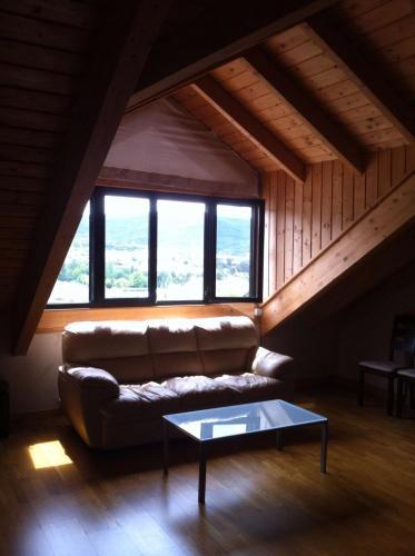 Apartamento �tico Balcon De Jaca II