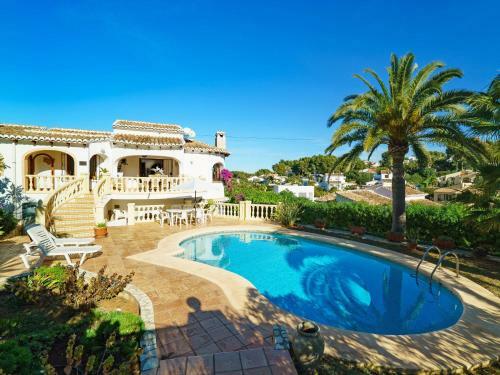Villa Entrepinos