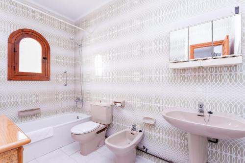 Jesus Pobre Villa Sleeps 6 Pool Wifi