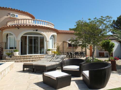 Villa Mia
