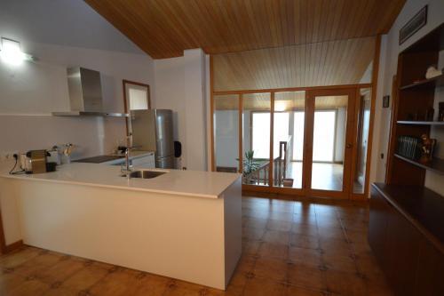 Bonito Y Espacioso Apartamento En Primera L�nea D