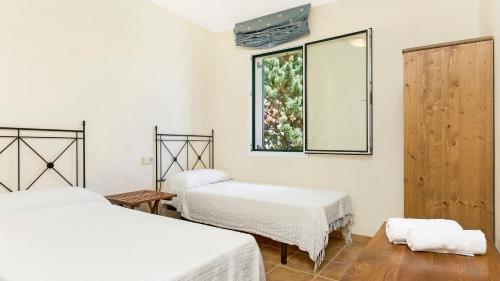 L'estartit Villa Sleeps 6 T223630