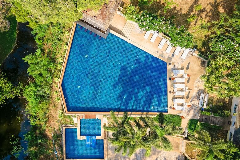 Hotel Comsaed River Kwai Resort