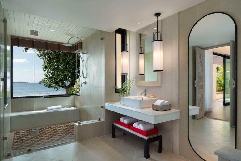 Hotel Crown Lanta Resort And Spa