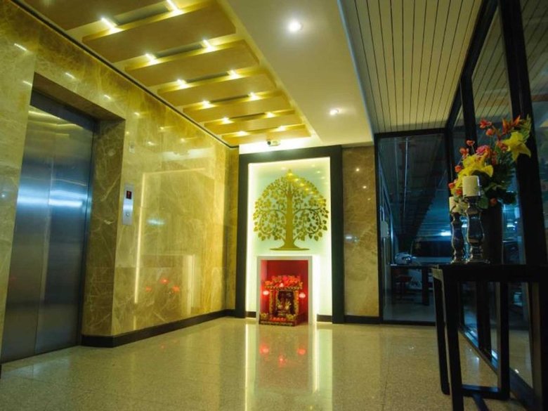 Hotel Diamond City Place