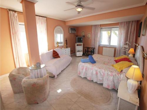 Six-bedroom Holiday Home In La Manga