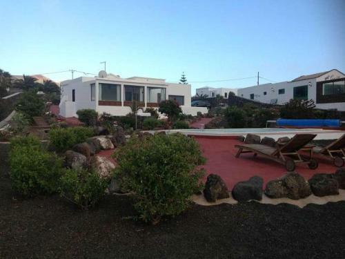 Las Brenas Villa Sleeps 2 Wifi T691366