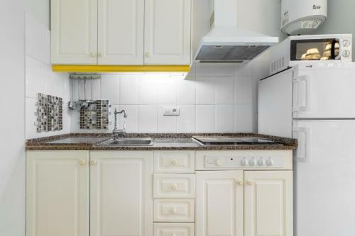 Apartamento Flatguest - Flat With Art