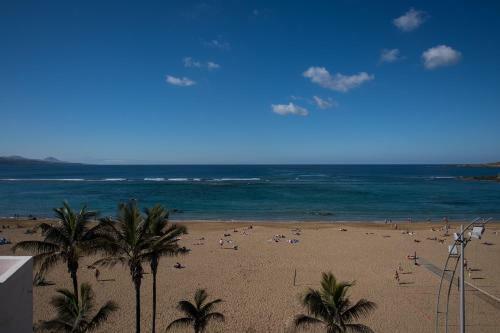 Seafront Apartment Sagasta