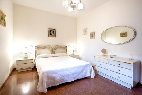 Apartment Calle Nicol�s Est�vanez