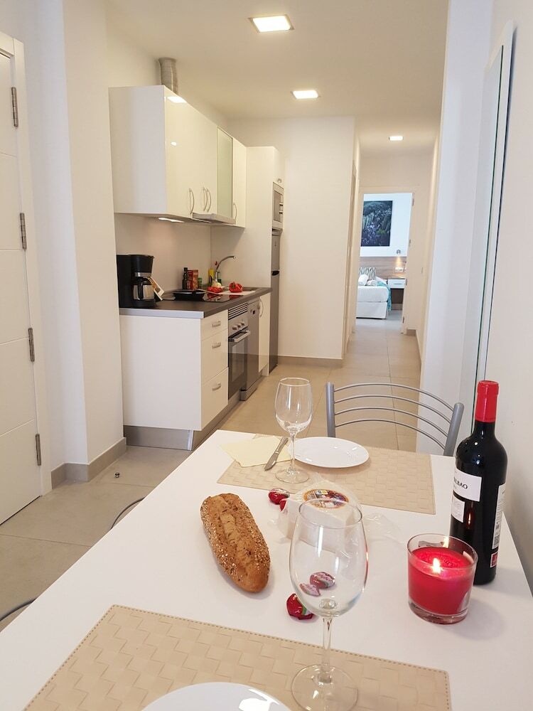 Canteras Suites Apartments