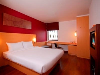 Hotel Ibis Bangkok Riverside