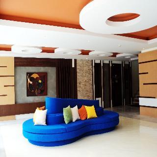 Hotel Iyara Beach Plaza