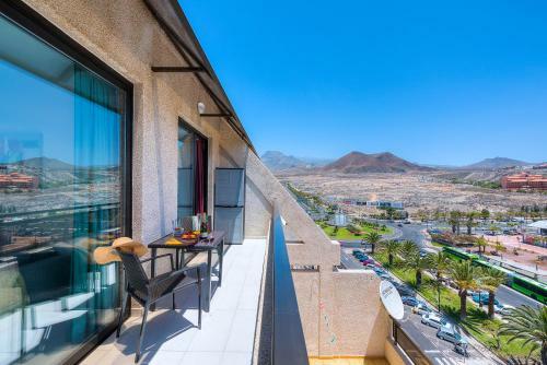 Modern Apartment Los Cristianos Center