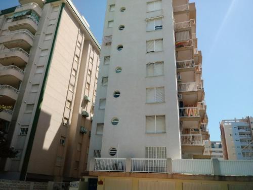 Apartamentos Gand�a Grau Y Playa 3000