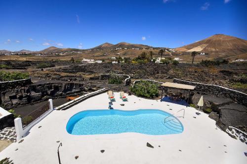 Apartamento Pe�as Blancas