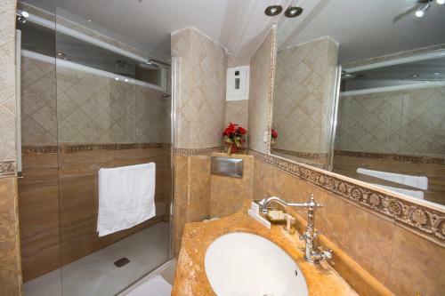 Apartamento Oshun Suite Madrid Sol