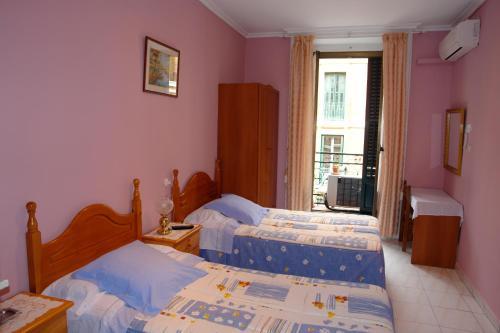 Hostal Dos Naciones