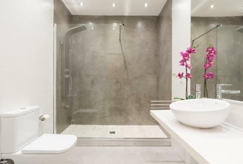 Urbe10 Duquesa De Parcent 4 Bedrooms Apartment