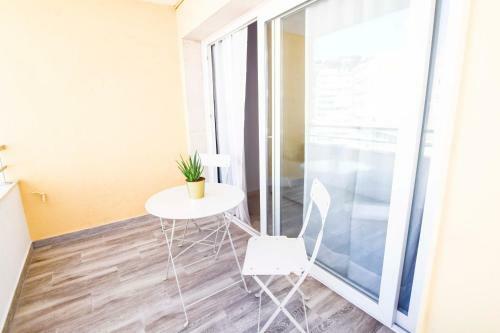 Apartamento Letmalaga Pompidou Beach