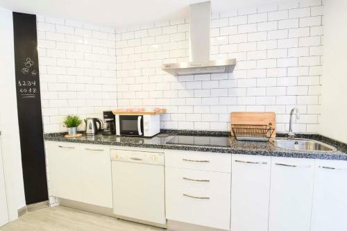 Apartamento Letmalaga Pompidou Beach