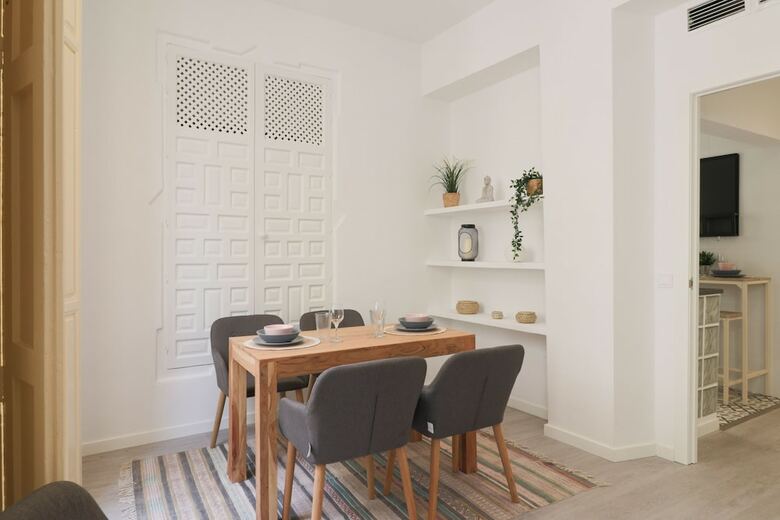 Apartamento Trendy Two Bedrooms In Ollerias