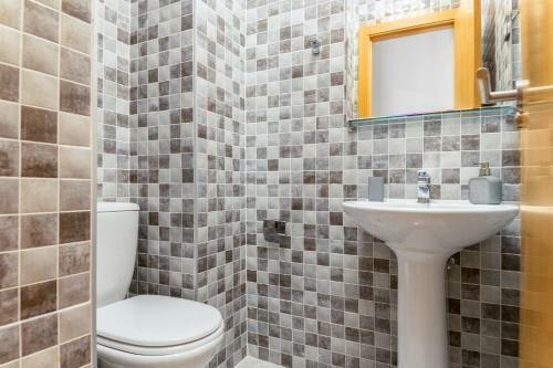 Suite Homes Stylish Central Apartment