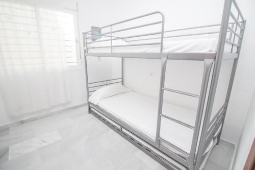 Central 2 Bedrooms Apartment