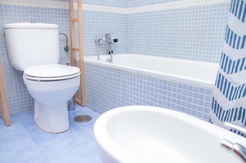 Central 2 Bedrooms Apartment