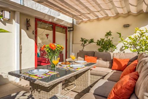 Three-bedroom Apartment With Terrace Emma