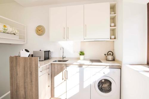 Apartamento Letmalaga Comedy