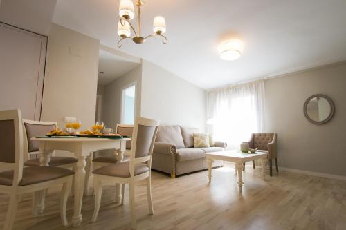 Apartamento Holidays2malaga Suites