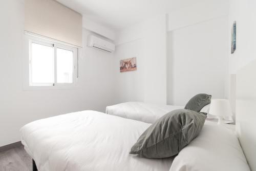 Sea View 2 Bedroom Apartment