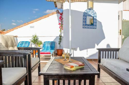 One-bedroom Apartment With Terrace Picasso