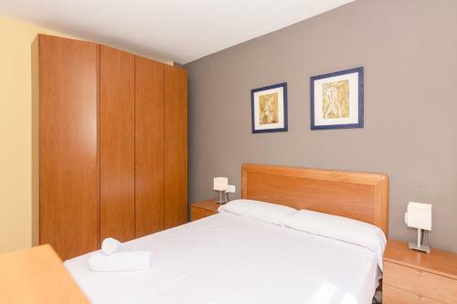 Homeholidaysrentals Coral