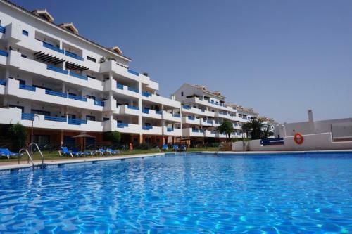 Apartamento Duquesa Suite And Golf With A Spectacular Sea View