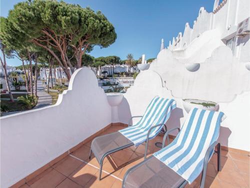 Two-bedroom Holiday Home In Las Chapas Marbella