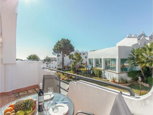 Two-bedroom Holiday Home In Las Chapas Marbella