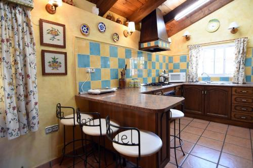 Casitas Select - Villa Abajo In Mijas