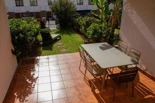 Flatguest Pr Beach - Terrace + Garden + 24h