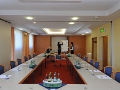 Hotel Balladins Superior Cologne Airport