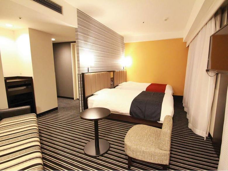 Apa Hotel Fukuoka-watanabedori