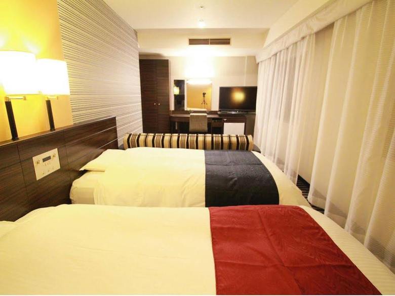 Apa Hotel Fukuoka-watanabedori