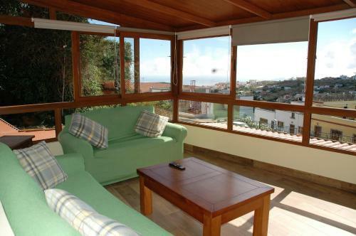 Casa Jard�n De Moya
