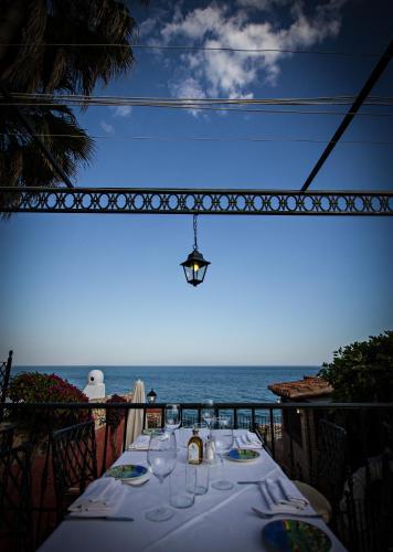 Hotel Carabeo